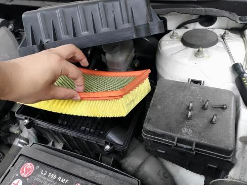 How to properly service your car
