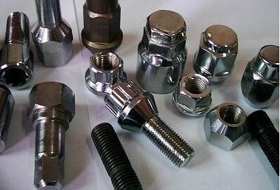 Common sense of daily car maintenance, old driver can not necessarily teach you!
