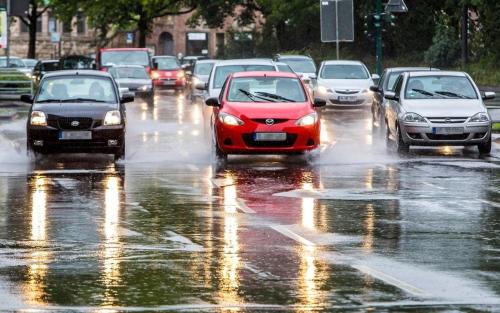 Driving on rainy days, learn these tricks and successfully avoid accidents
