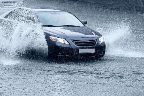 Driving on rainy days, learn these tricks and successfully avoid accidents
