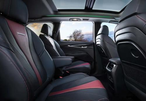 Several large seven-seat MVPs that can be won for less than 100,000 RMB are suitable for home and commercial use.