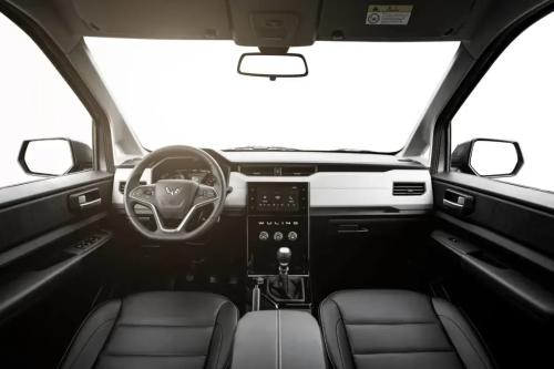 Several large seven-seat MVPs that can be won for less than 100,000 RMB are suitable for home and commercial use.