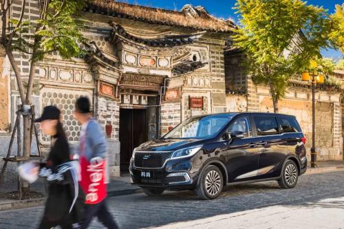 Several large seven-seat MVPs that can be won for less than 100,000 RMB are suitable for home and commercial use.