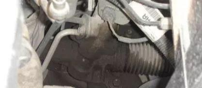 What to do if oil is leaking from steering gear of a car Can oil leak from steering gear of a car?
