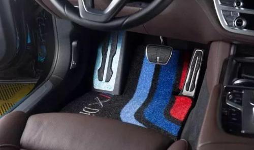 These 4 misunderstandings should be avoided when using car mats.
