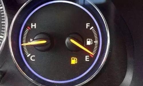 Why do you think that top half of a car's tank uses fuel more slowly, while bottom half of tank uses fuel faster? Veteran Driver: Just look at this.
