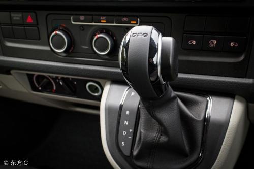 What is difference between a 4AT and 6AT gearbox on a car