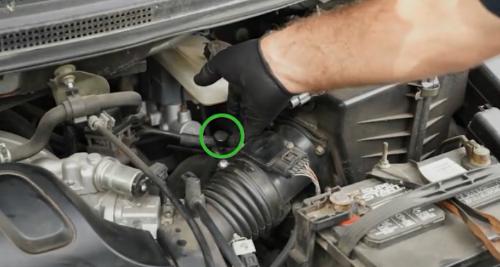 Car inspection: How to check automatic transmission system and add transmission fluid?
