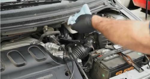 Car inspection: How to check automatic transmission system and add transmission fluid?
