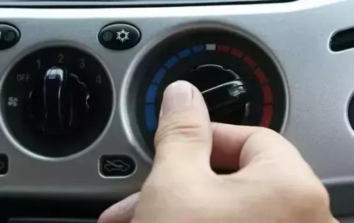 How to deal with engine overheating? Brother Maintenance will teach you this trick!
