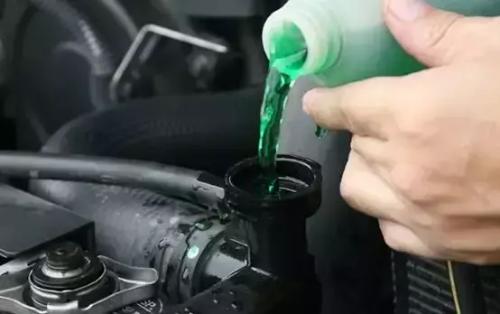How to deal with engine overheating? Brother Maintenance will teach you this trick!
