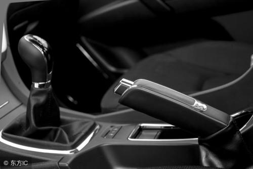 Manual Transmission Cars Have Their Tricks Don't Let These Common Mistakes Affect You
