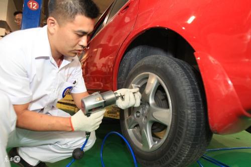 The place where car is most likely to be scratched - wheel hub care precautions!
