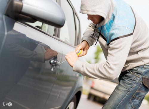Maintenance knowledge: five oils and three waters are also very important for car maintenance
